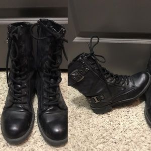 Black GUESS Boots